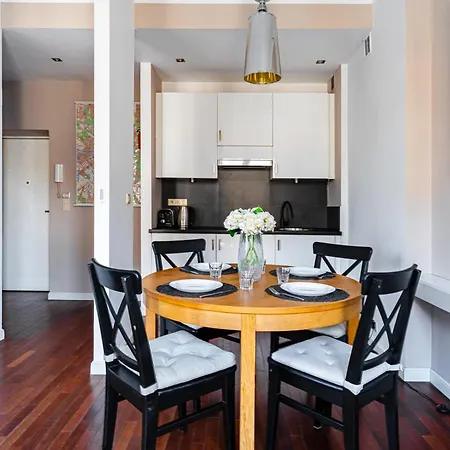 아파트 Warecka Street Super Free Parking 바르샤바