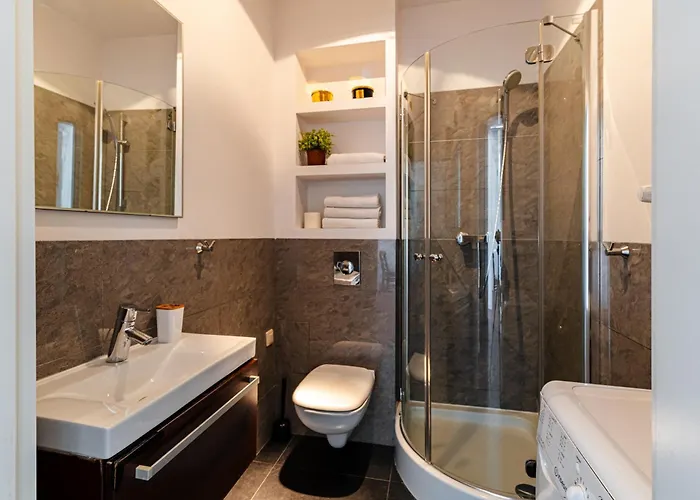 Warecka Street Super Free Parking *